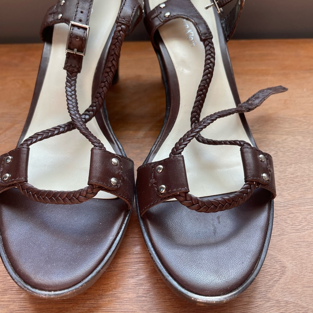Calvin Klein EUC brown Women's heels